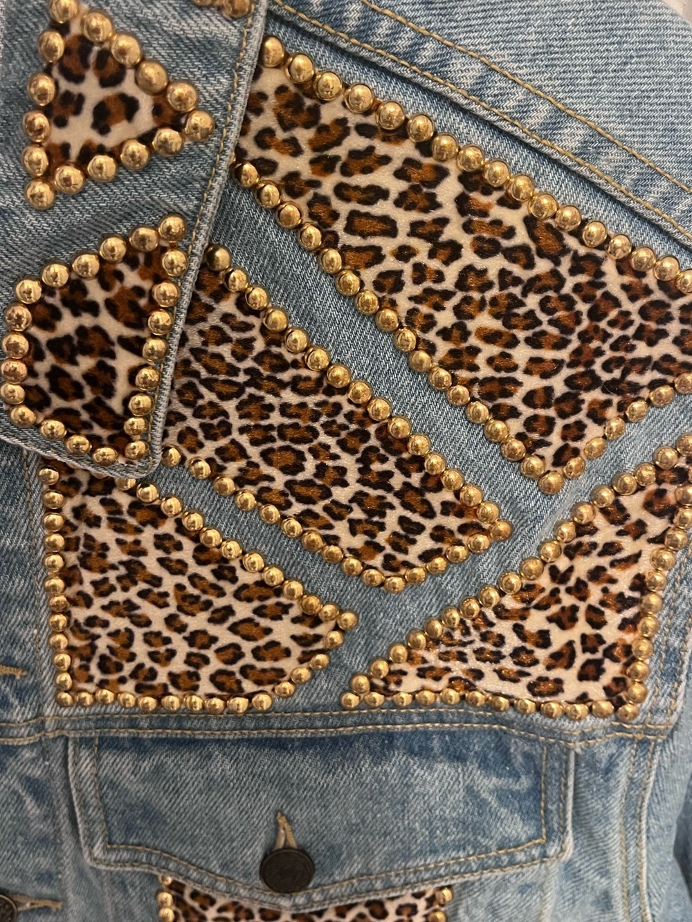 Vintage Robin Berry Cropped Studded Animal Print Denim Jacket Size M. Like New! - Picture 5 of 5